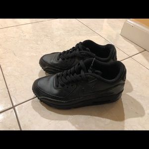 Nike Air Max 90 Black Sneakers 4.5Y Women’s 6